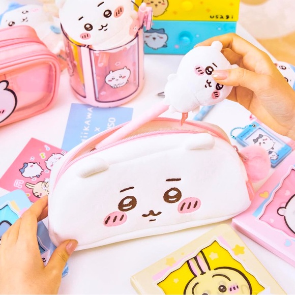 BNIB Miniso Chiikawa stationery zippered pouch pencil case - Picture 7 of 7